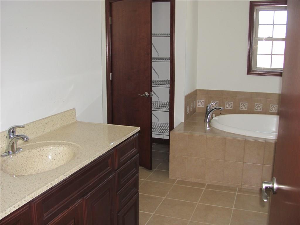 352 Thompson Road Chicora, PA 16025 - Photo 10 of 21 Master Bath