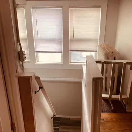 $1,300 | 2900 Enoch Avenue, Unit 1, Zion, IL 60099