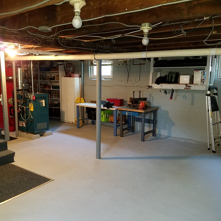 9 Hollis Road Lynn, MA 01904 - Photo 19 of 24 Gallery Image 19