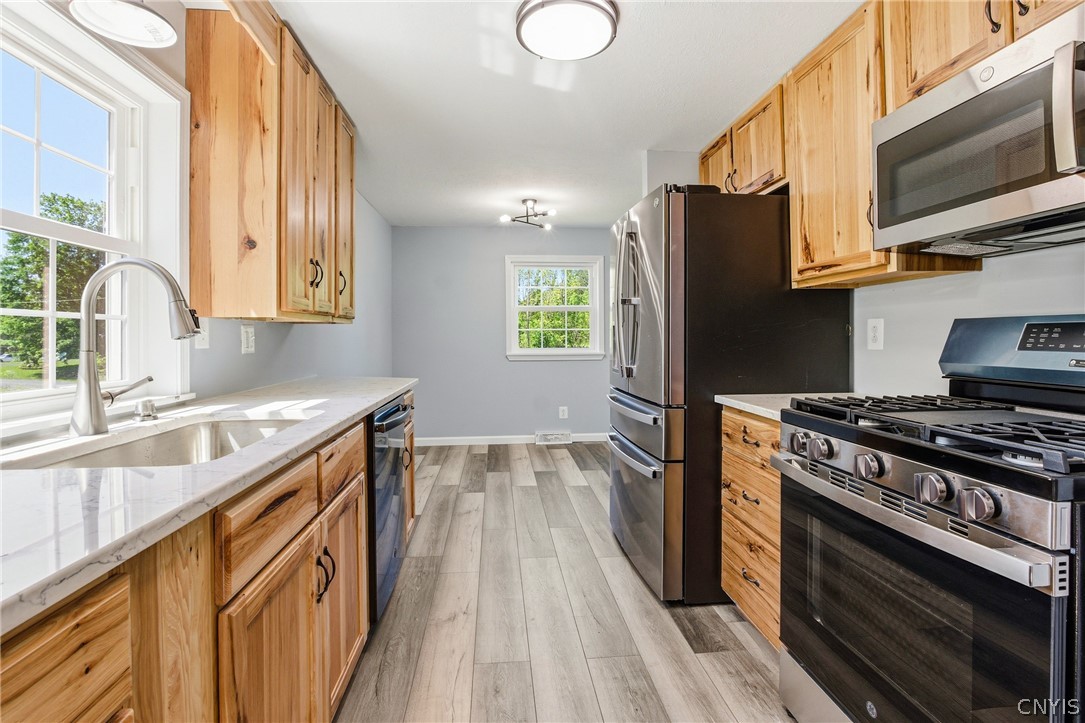 5535 Eureka Road Westmoreland, NY 13440 - Photo 19 of 37
