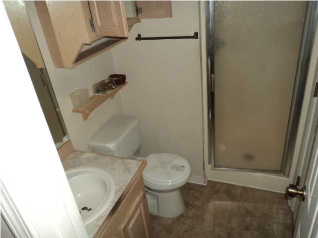 111 Brister Road Vicksburg, MS 39183 - Photo 8 of 14 Bathroom 1