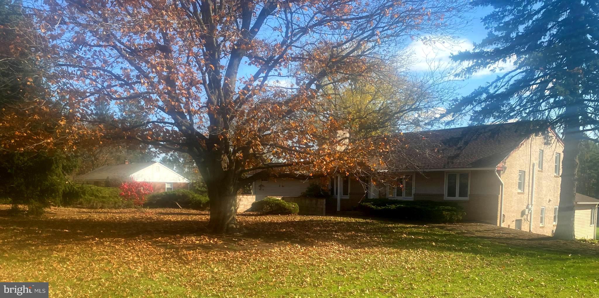 764 Schlosser Road Harleysville, PA 19438 - Photo 5 of 41