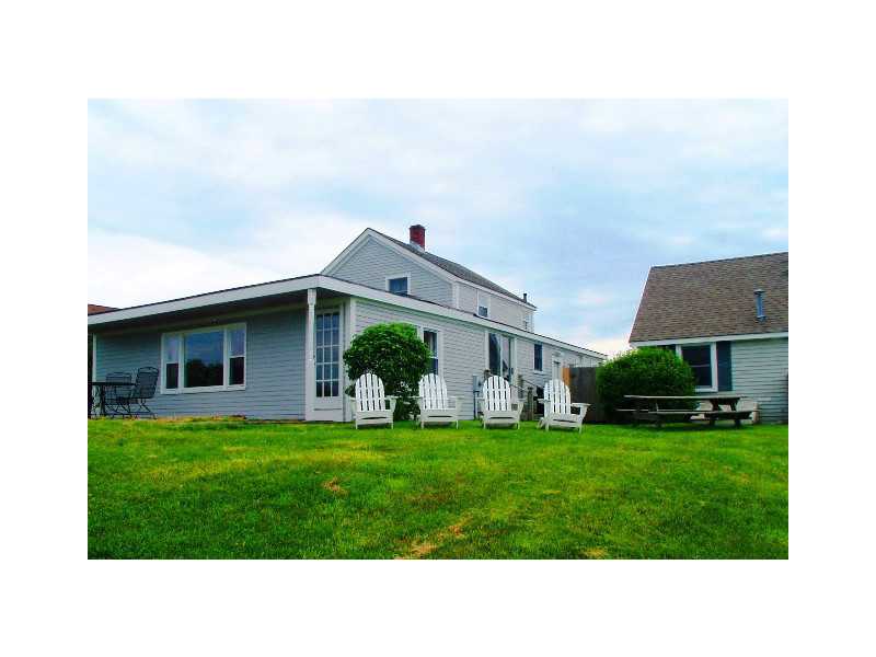 394 Pilot Hill Road Block Island, RI 02807 - Photo 14 of 14 Exterior Front.