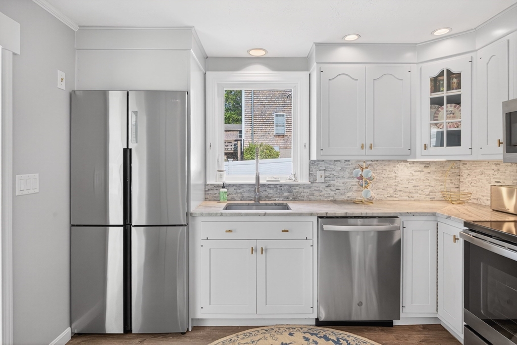 24 Tabor Road Sandwich, MA 02644 - Photo 11 of 35