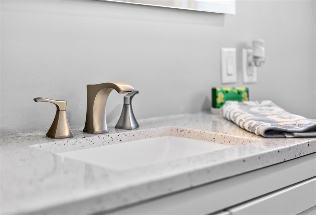 24 Tabor Road Sandwich, MA 02644 - Photo 18 of 35