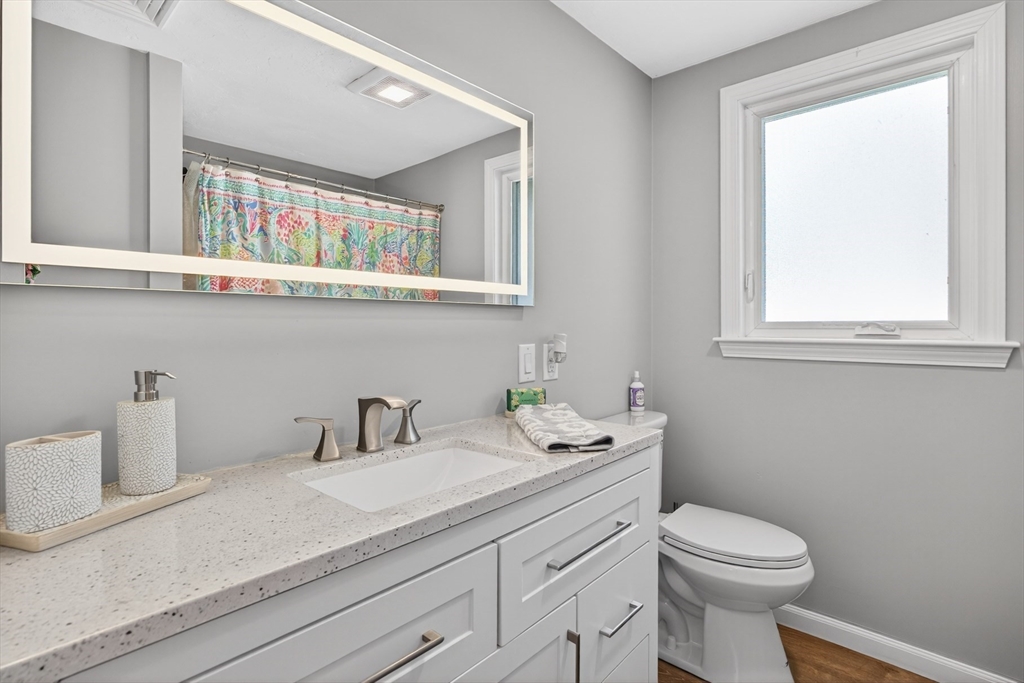 24 Tabor Road Sandwich, MA 02644 - Photo 19 of 35