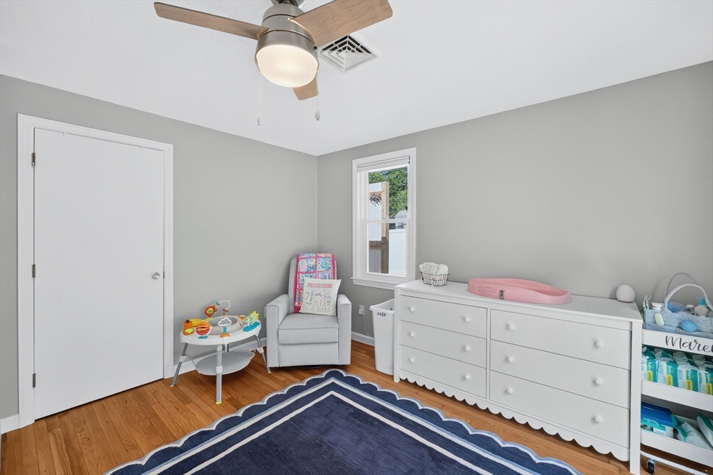 24 Tabor Road Sandwich, MA 02644 - Photo 20 of 35