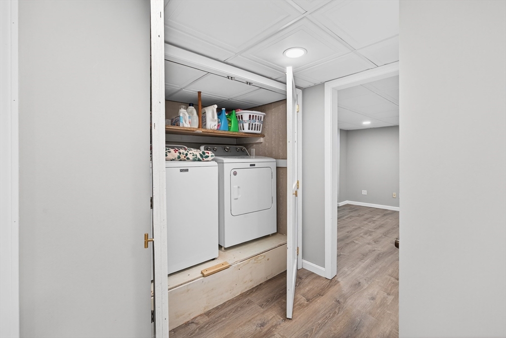 24 Tabor Road Sandwich, MA 02644 - Photo 23 of 35