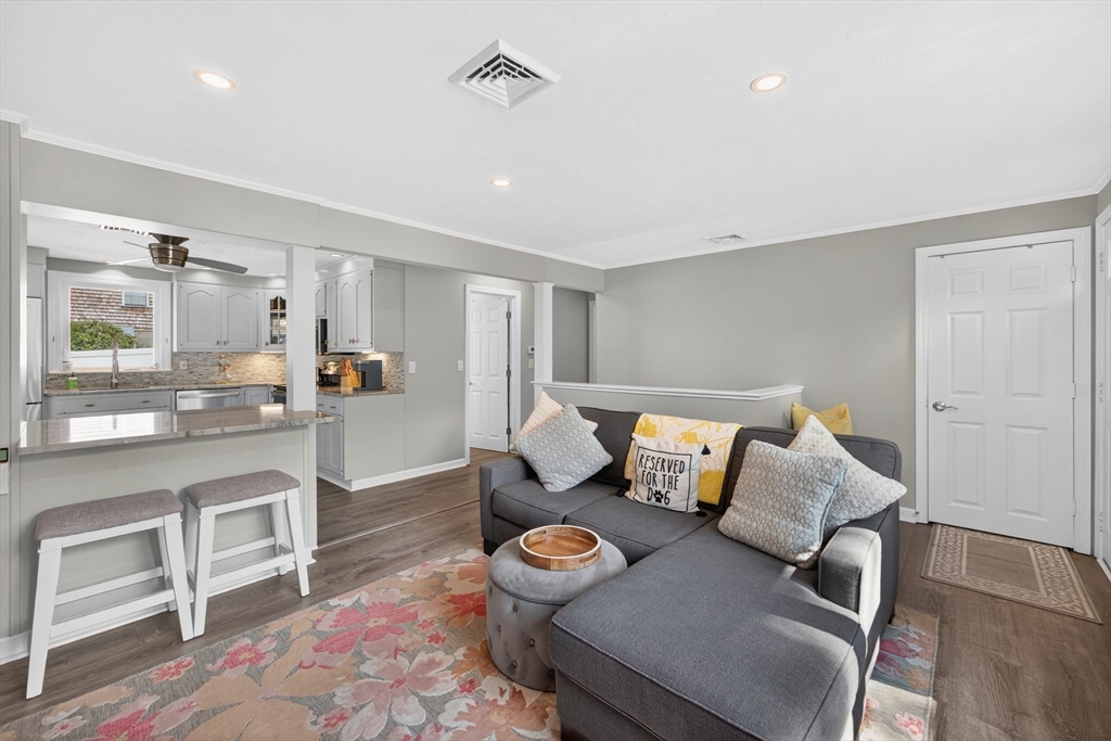 24 Tabor Road Sandwich, MA 02644 - Photo 5 of 35