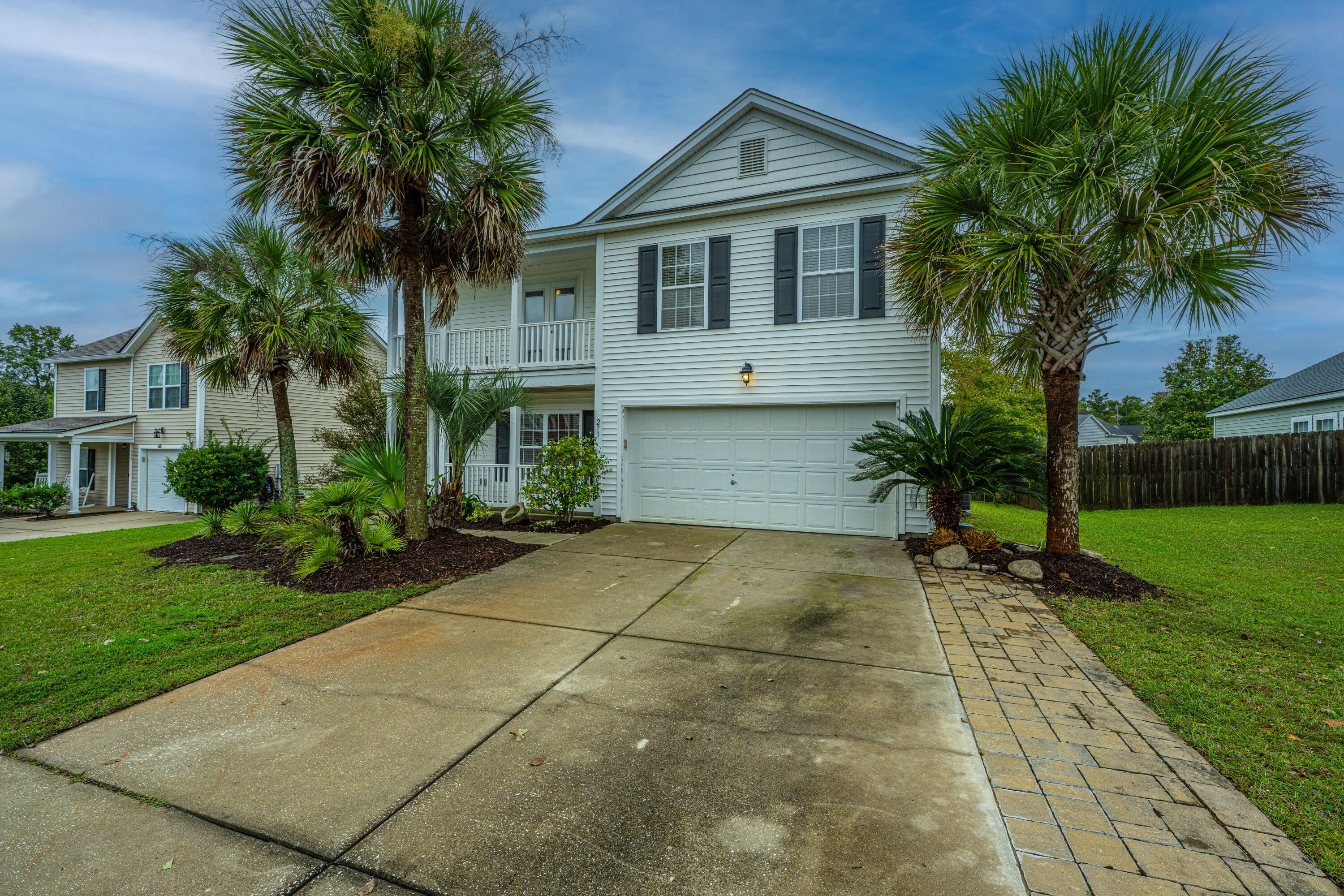 271 Emerald Isle Drive Moncks Corner, SC 29461 - Photo 3 of 46 271EmeraldIsleDr003