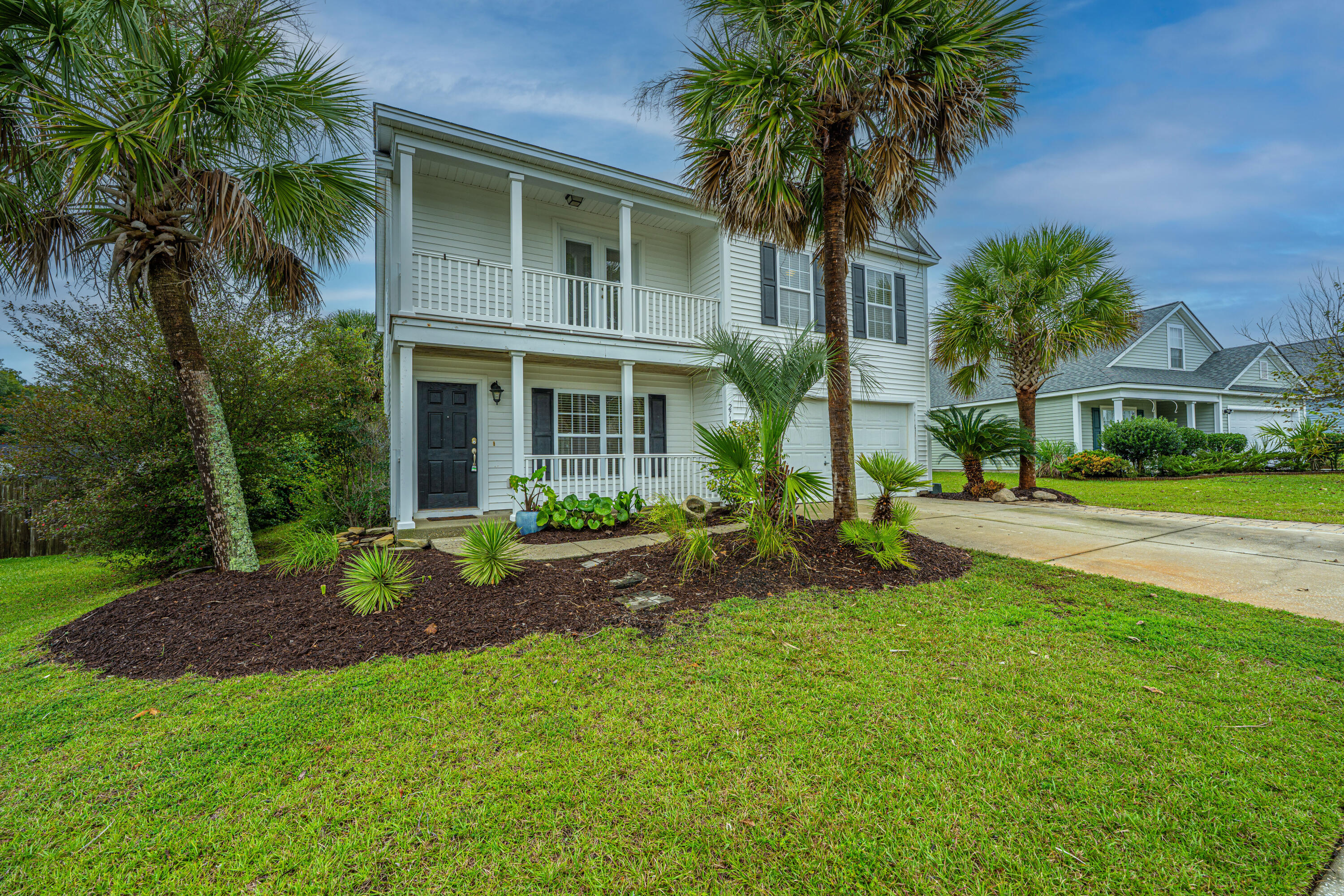 271 Emerald Isle Drive Moncks Corner, SC 29461 - Photo 4 of 46 271EmeraldIsleDr004