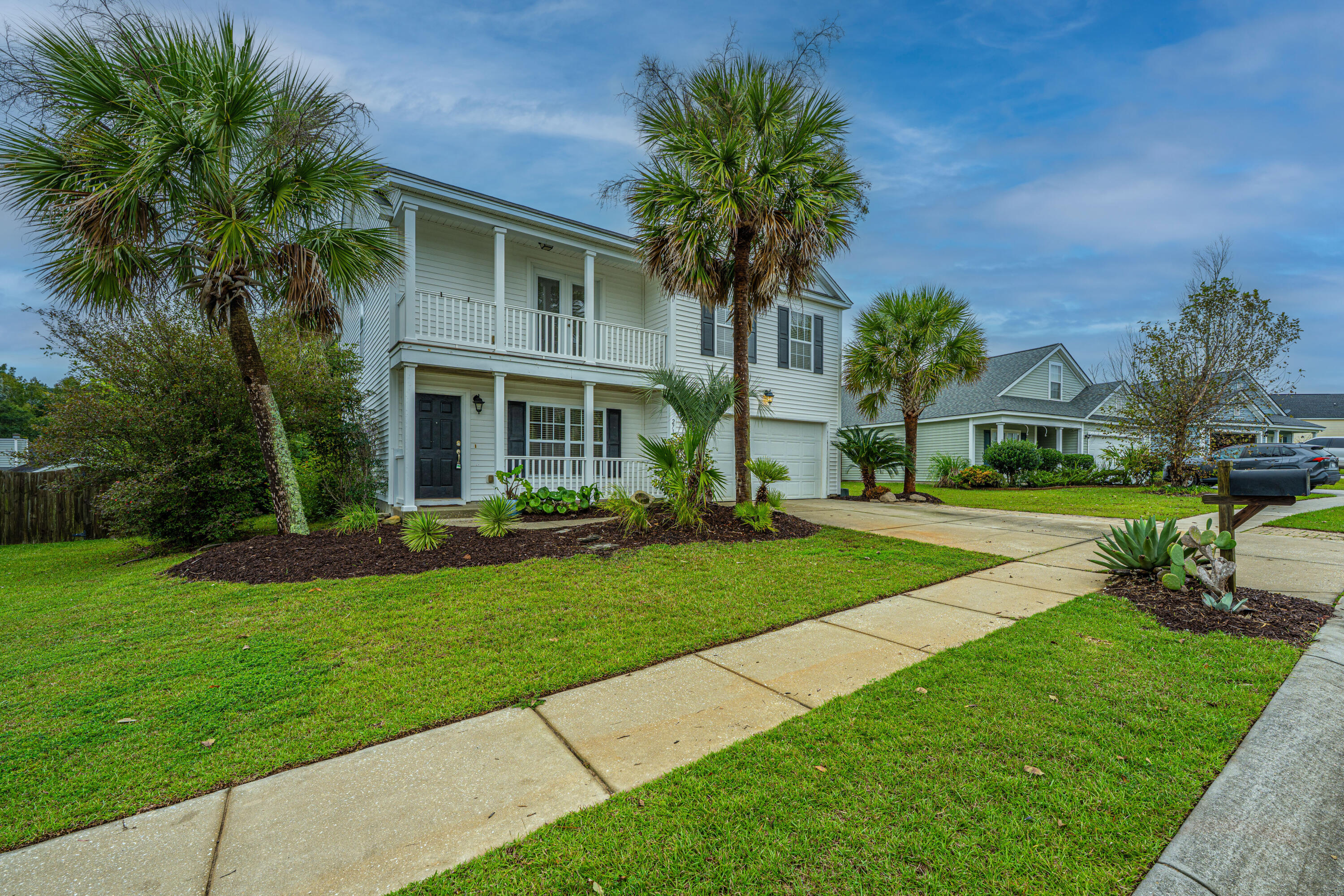 271 Emerald Isle Drive Moncks Corner, SC 29461 - Photo 6 of 46 271EmeraldIsleDr006
