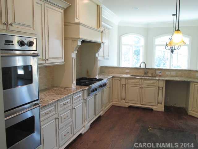 1780 Sterling Road Charlotte, NC 28209 - Photo 5 of 16 Gallery Image 5