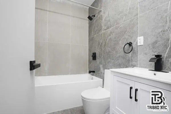 $4,000 | 1731 Norman Street, Unit 2L | Ridgewood