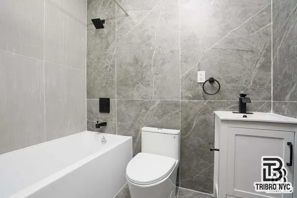 $4,000 | 1731 Norman Street, Unit 2L | Ridgewood