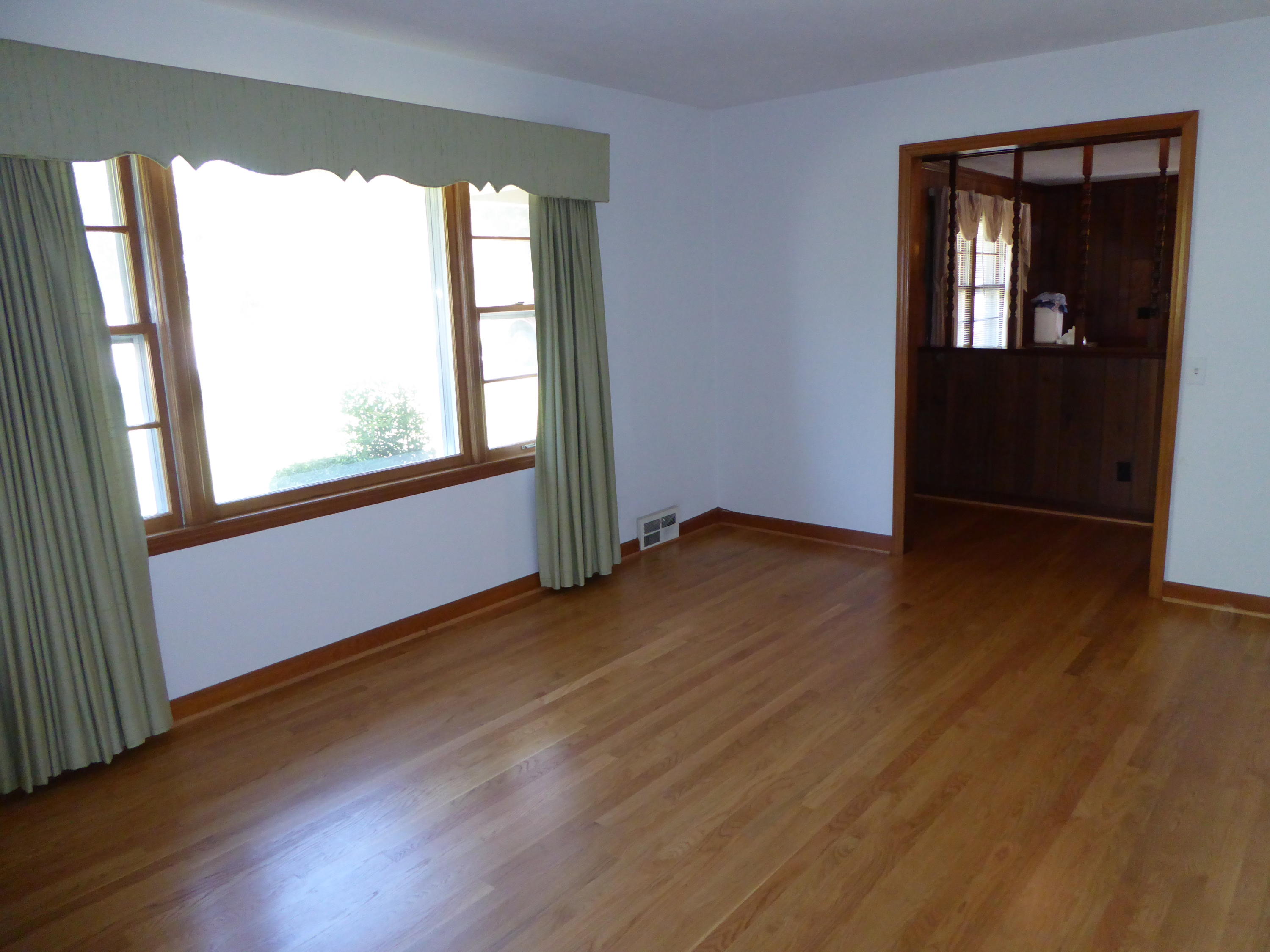 1775 Scuffling Hill Road Rocky Mount, VA 24151 - Photo 17 of 48 Living Room