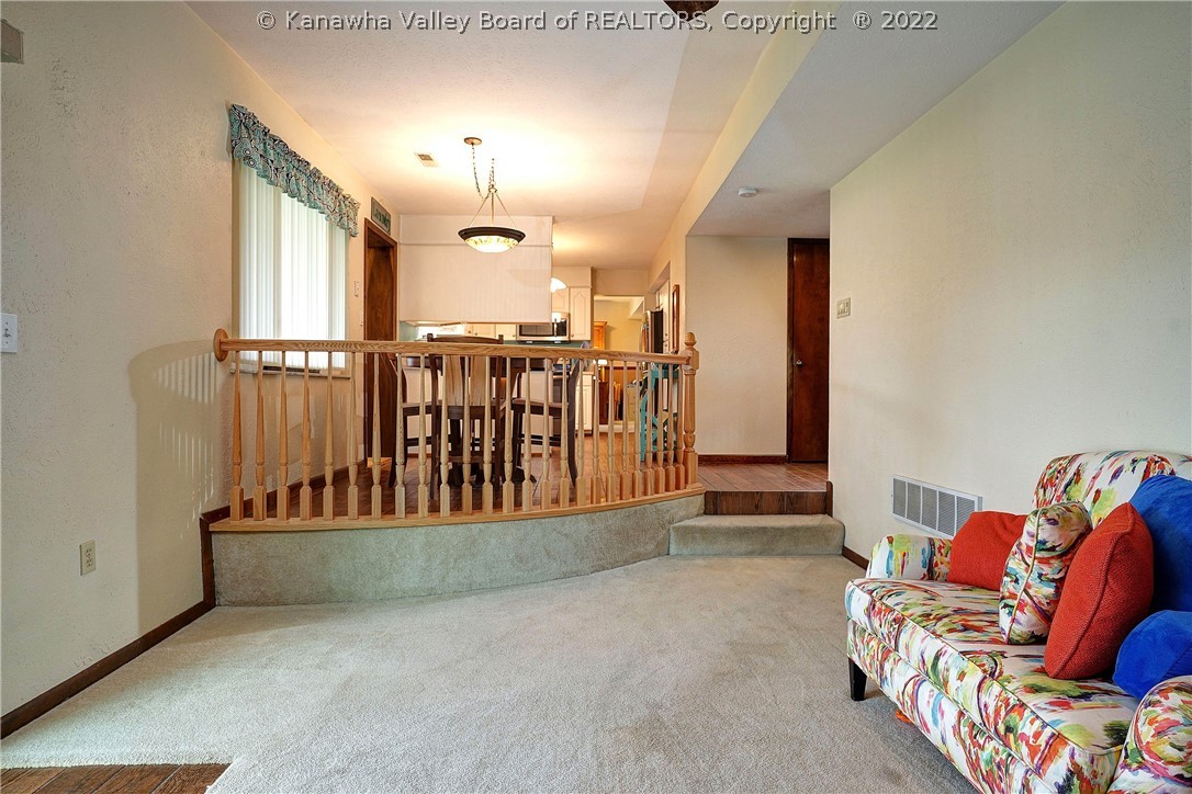 101 Laurel Ridge Road Scott Depot, WV 25560 - Photo 17 of 41 Gallery Image 17
