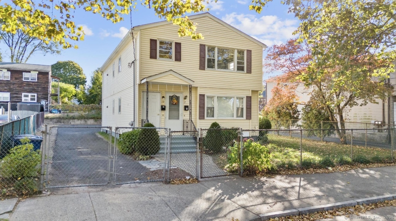17 Main Street, Unit 2 New Haven, CT 06513 - Photo 1 of 15