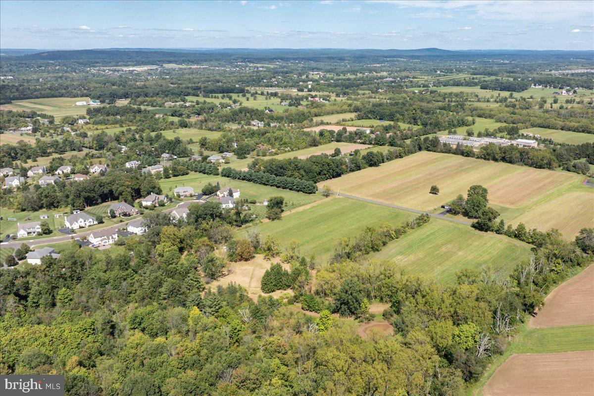 508 Telegraph Road Perkasie, PA 18944 - Photo 16 of 21 a view of a city
