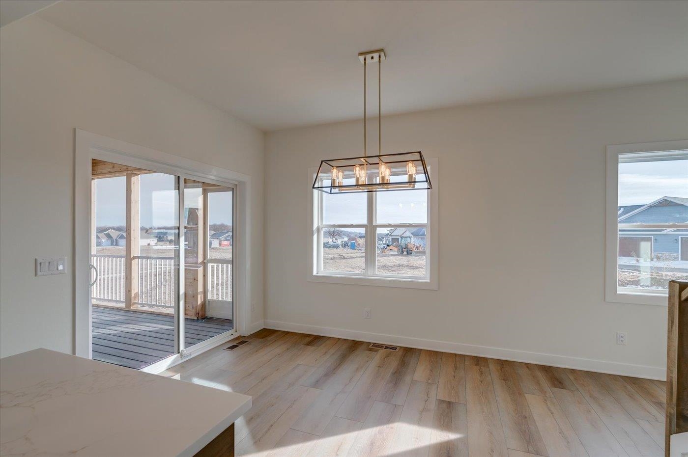 4146 Fox Frst Way DeForest, WI 53532 - Photo 7 of 66