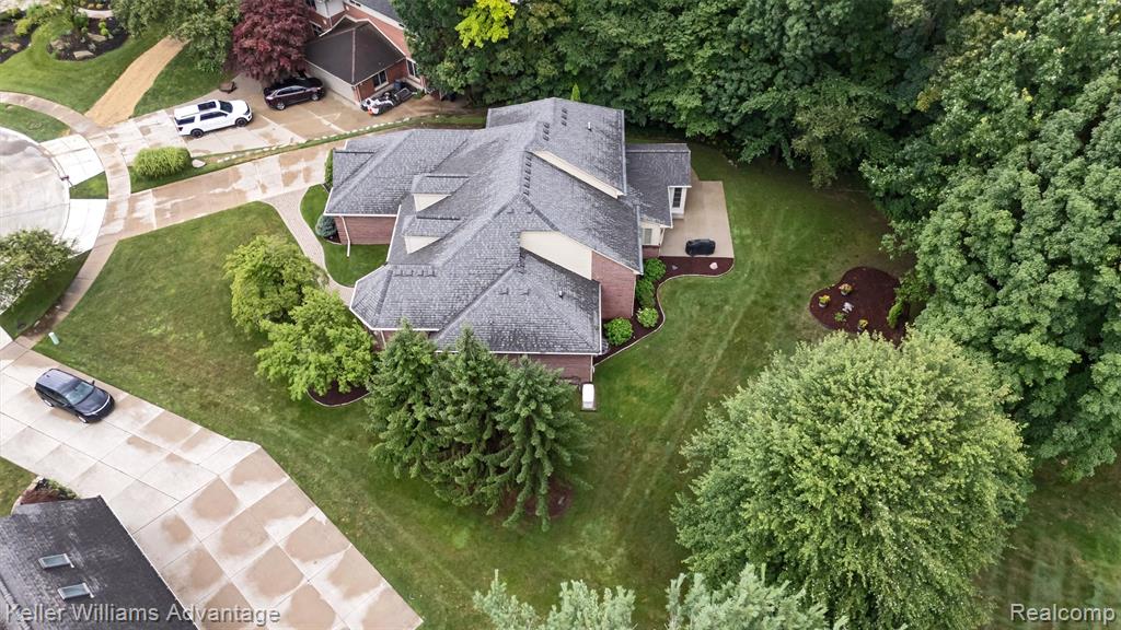 30489 Munger Livonia, MI 48154 - Photo 58 of 59 Gallery Image 58