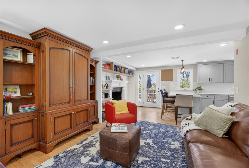 34 Wheeler Road Bolton, MA 01740 - Photo 13 of 42