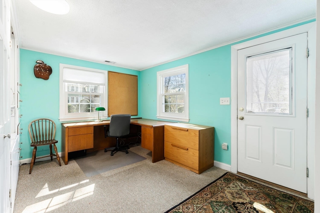 20 Douglas Road Lexington, MA 02420 - Photo 25 of 36