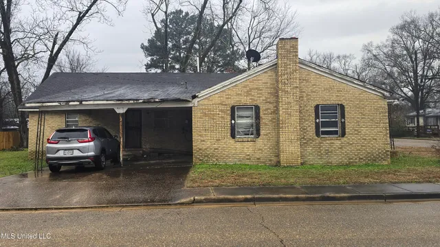 $115,000 | 100 Wood Street, Batesville, MS 38606
