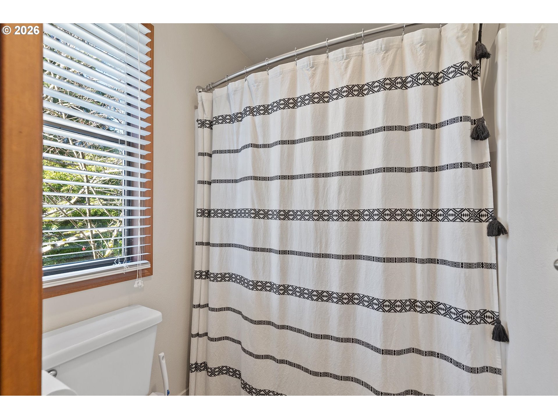 7655 Ridgewood Drive Gladstone, OR 97027 - Photo 20 of 43