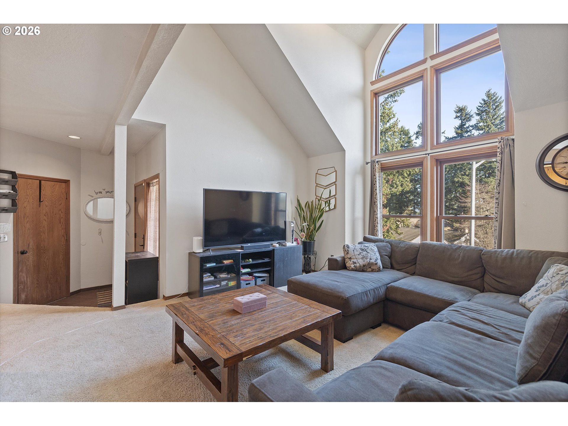 7655 Ridgewood Drive Gladstone, OR 97027 - Photo 4 of 43