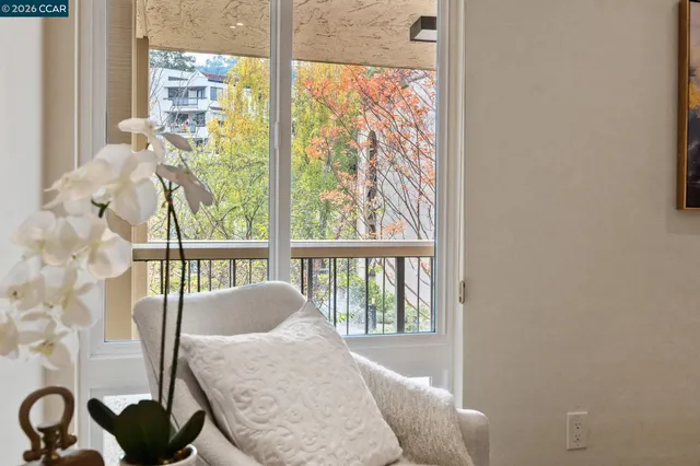 $690,500 | 1129 Avenida Sevilla, Unit 5B, Walnut Creek, CA 94595