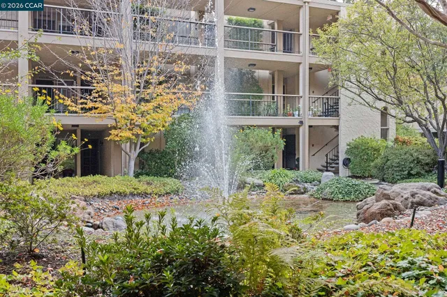 $690,500 | 1129 Avenida Sevilla, Unit 5B, Walnut Creek, CA 94595