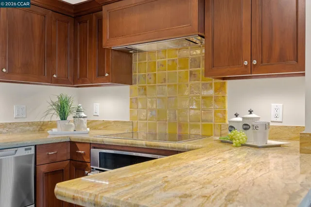 $690,500 | 1129 Avenida Sevilla, Unit 5B, Walnut Creek, CA 94595