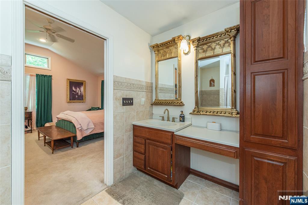 101 Rolling Ridge Road West Milford, NJ 07480 - Photo 20 of 33