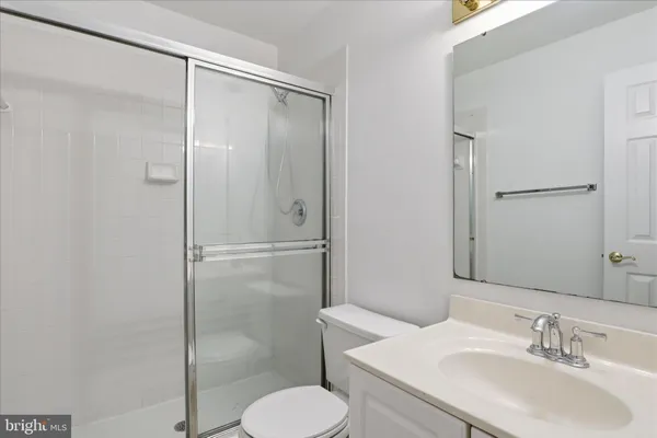 $3,350 | 981 Herons Run Lane, Woodbridge, VA 22191