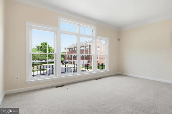 $3,350 | 981 Herons Run Lane, Woodbridge, VA 22191