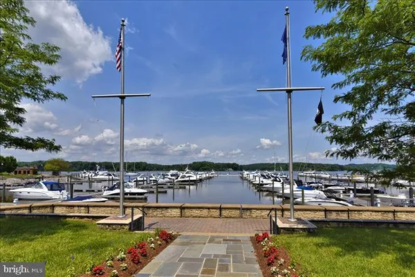 $3,350 | 981 Herons Run Lane, Woodbridge, VA 22191