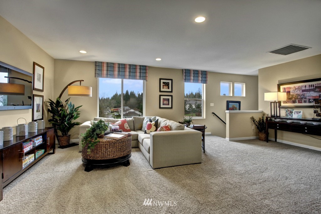 5467 Timber Ridge Drive, Unit 5060 Mount Vernon, WA 98273 - Photo 4 of 17 Gallery Image 4