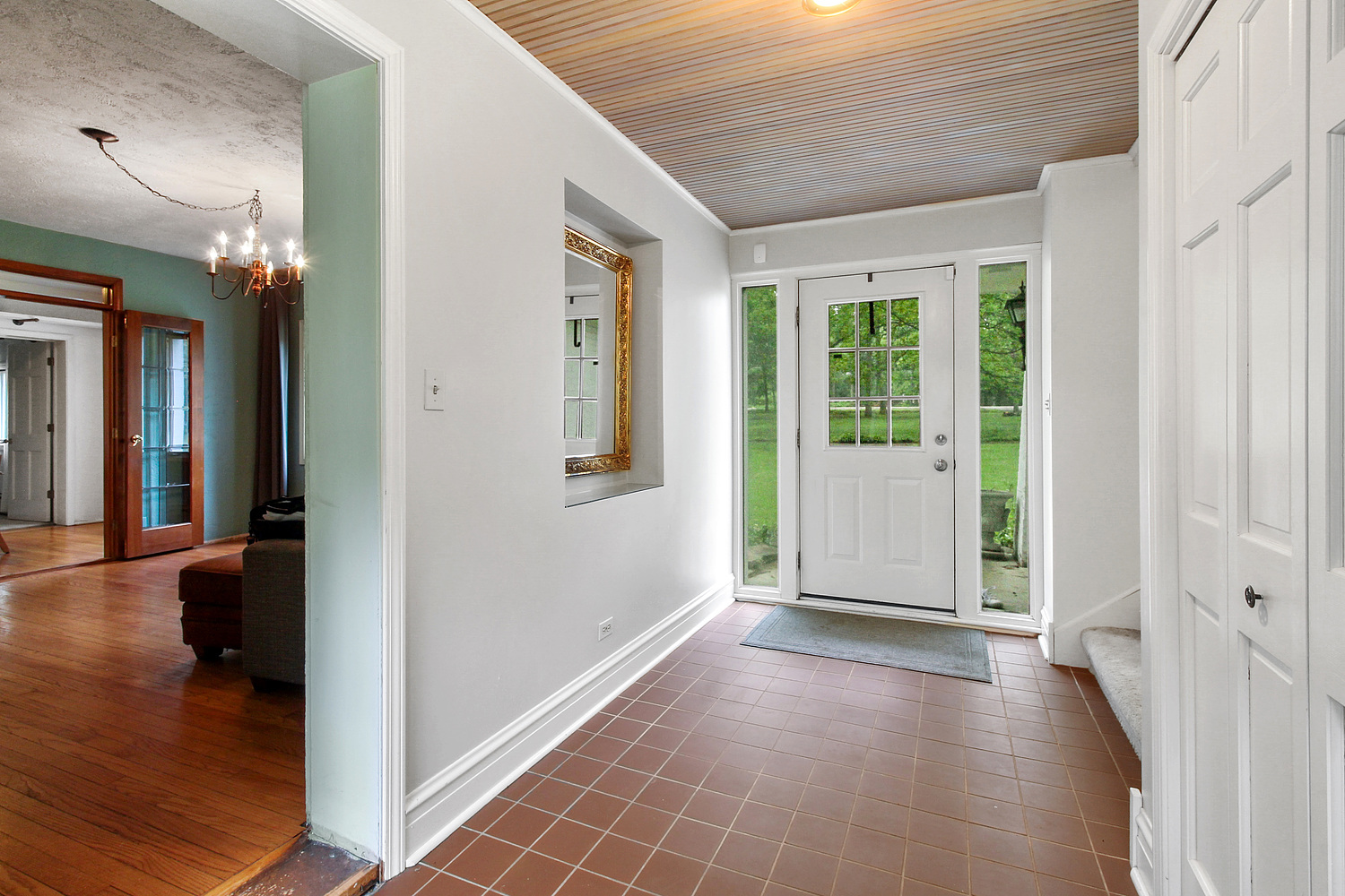 27W466 Manchester Road Winfield, IL 60190 - Photo 3 of 18 wooden floor in an empty room and a window