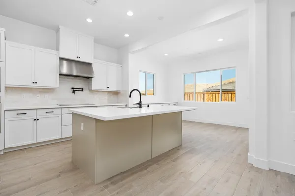 $745,999 | 4527 Iron Creek, Friant, CA 93626