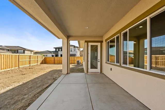 $745,999 | 4527 Iron Creek, Friant, CA 93626