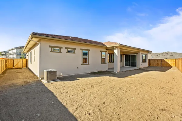 $745,999 | 4527 Iron Creek, Friant, CA 93626