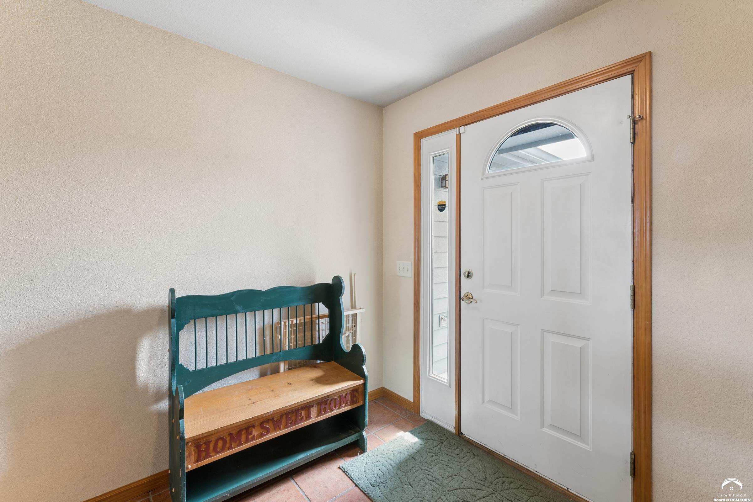 2132 East 26th Street Lawrence, KS 66046 - Photo 7 of 59