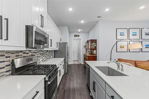 $365,000 | 5625 Traveller Drive, North Richland Hills, TX 76180