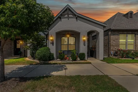 $365,000 | 5625 Traveller Drive, North Richland Hills, TX 76180
