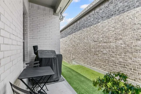 $365,000 | 5625 Traveller Drive, North Richland Hills, TX 76180