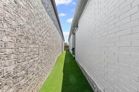 $365,000 | 5625 Traveller Drive, North Richland Hills, TX 76180