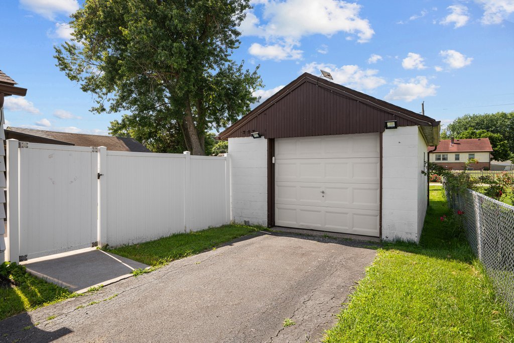 129 3rd Street Carbon Cliff, IL 61239 - Photo 23 of 25