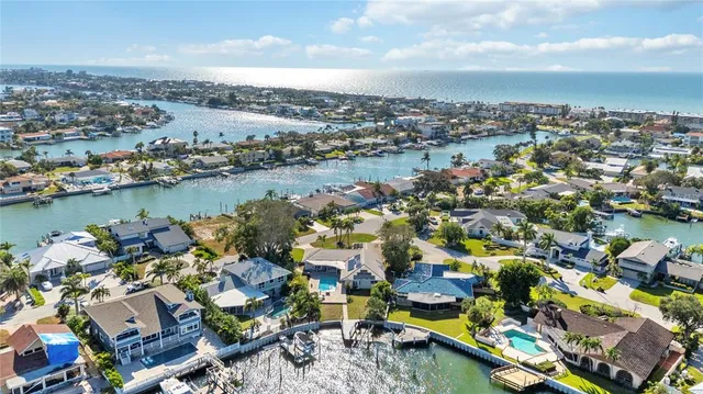 $2,199,000 | 411 Belle Isle Avenue, Belleair Beach, FL 33786