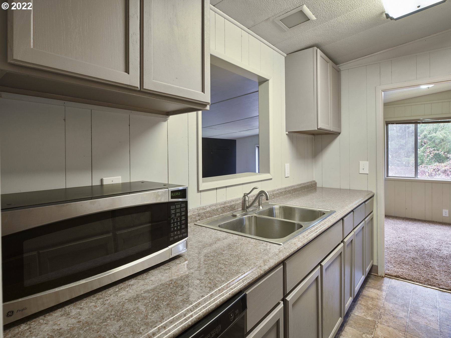 20620 Northeast 22nd Avenue Ridgefield, WA 98642 - Photo 6 of 31 Kitchen